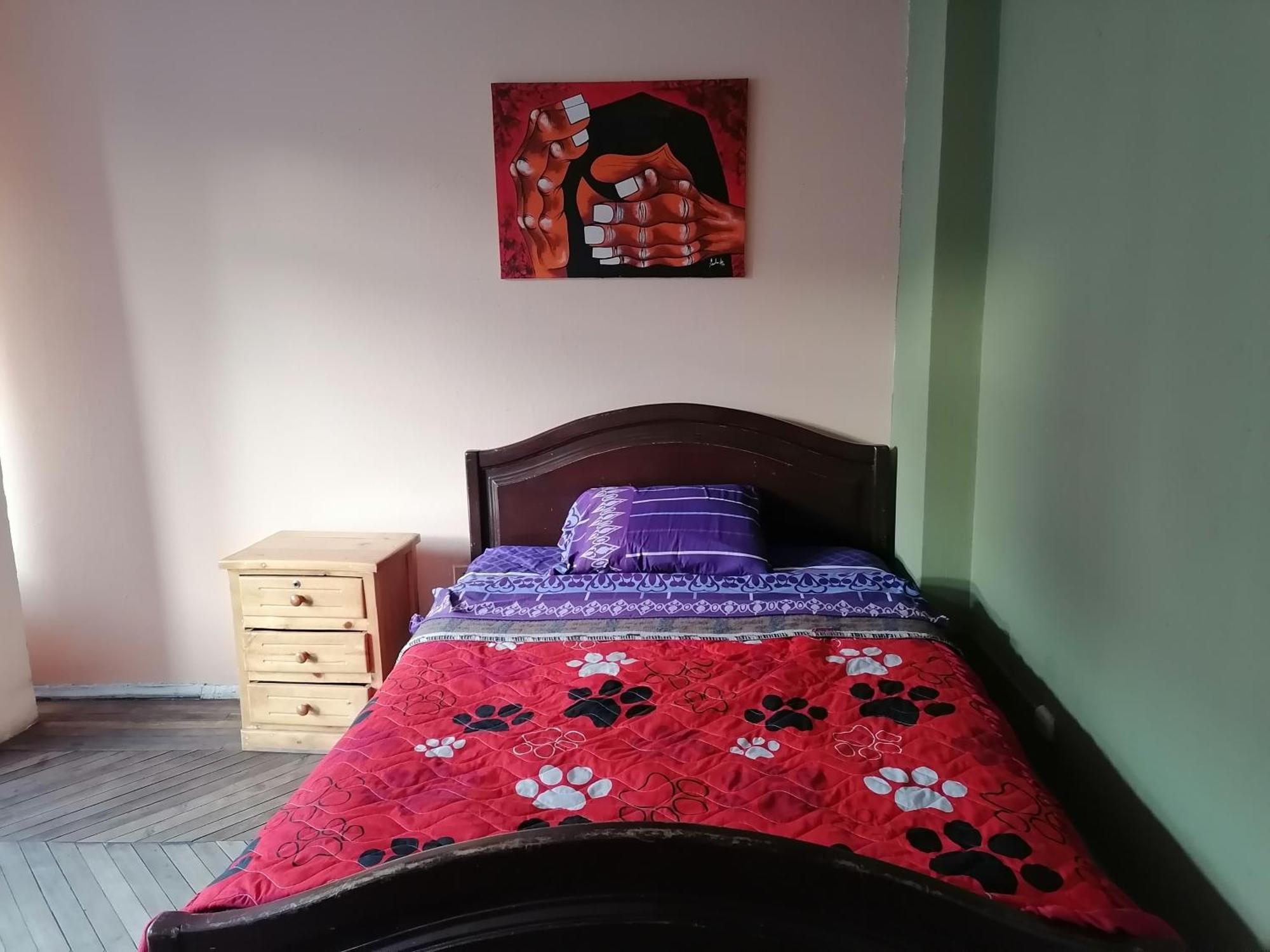 Latinos Brothers House Quito Rom bilde